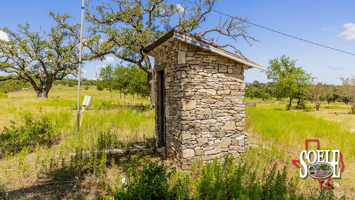 246-Hays-Lago-Vista-27